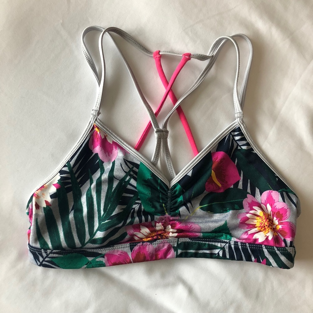 Tropical strappy sports bra